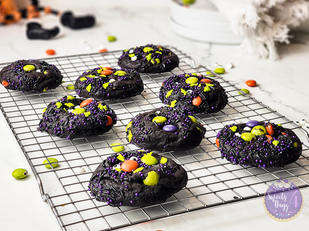 Halloween M&M Cookies on Rhombus