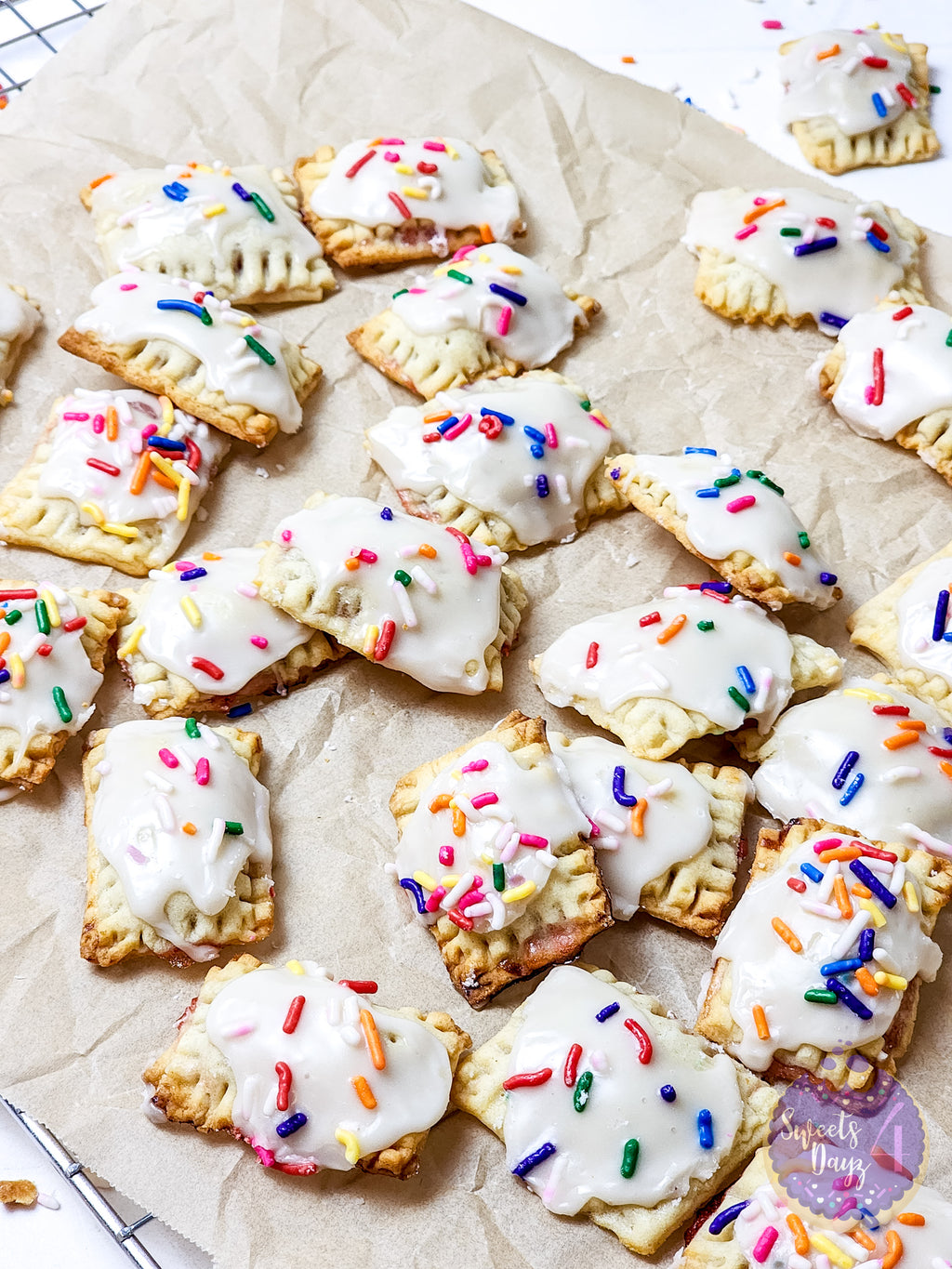 Mini Strawberry PopTarts on Rhombus
