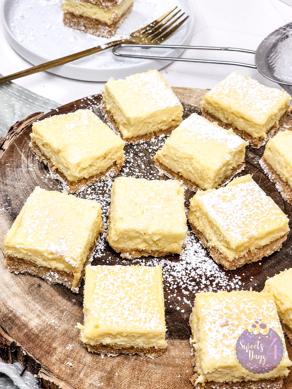 Lemon Cheesecake Bars on Rhombus