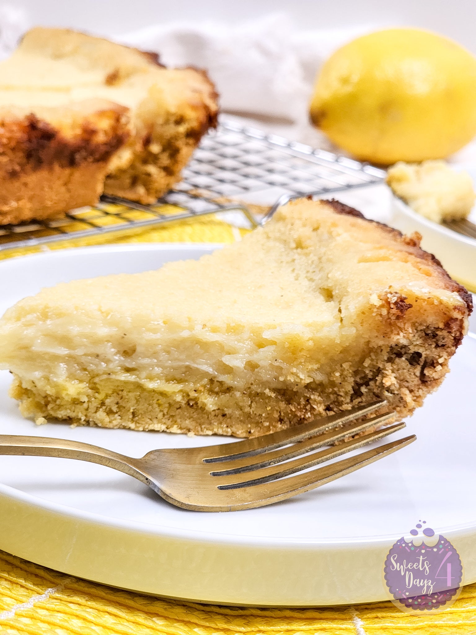Lemon Gooey Butter Cake on Rhombus